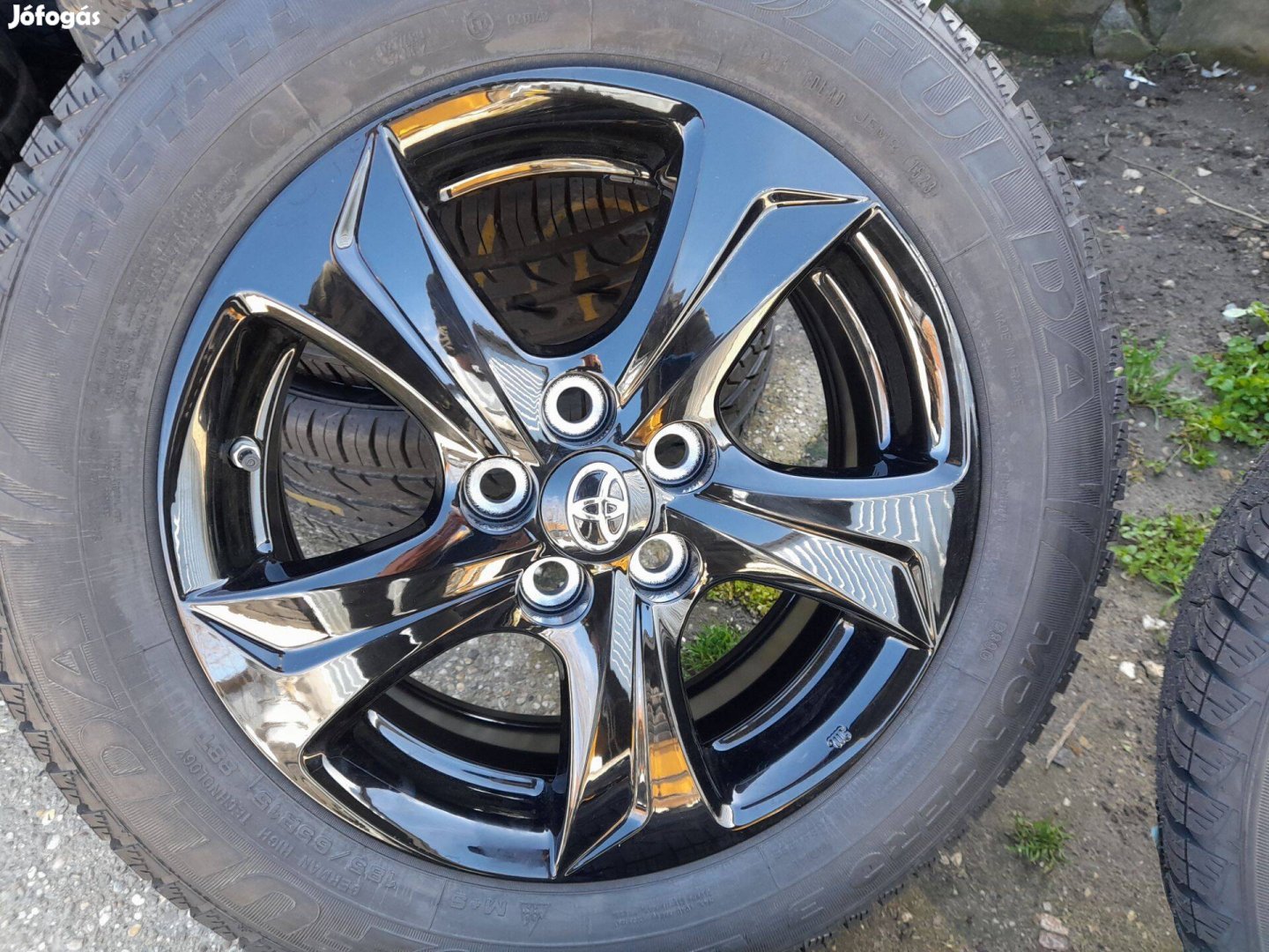 Toyota Yaris 2019-től gyári új alufelni 5x100 15"