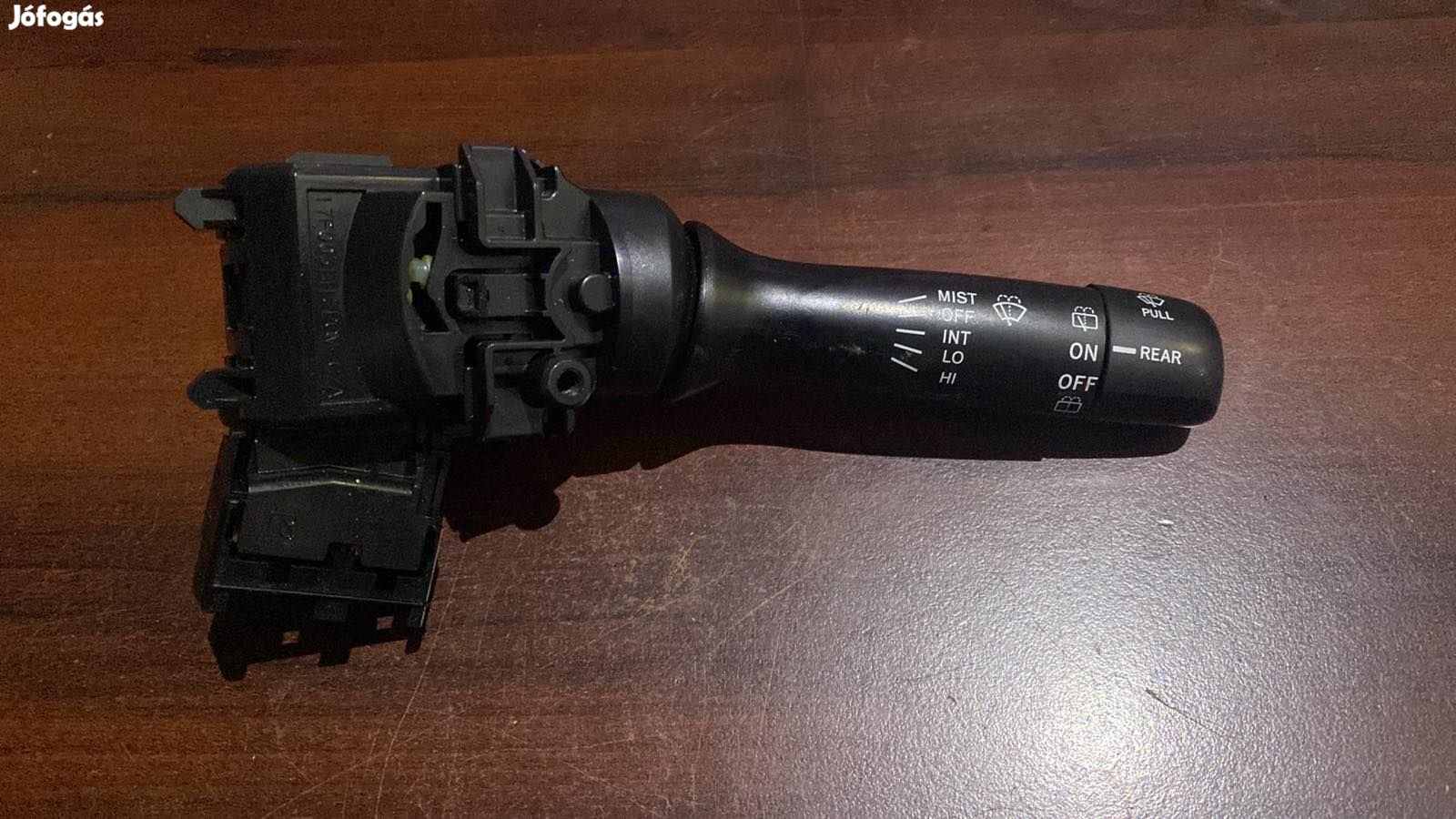 Toyota Yaris 2 ablaktörlő kapcsoló 84652-0D030 eladó