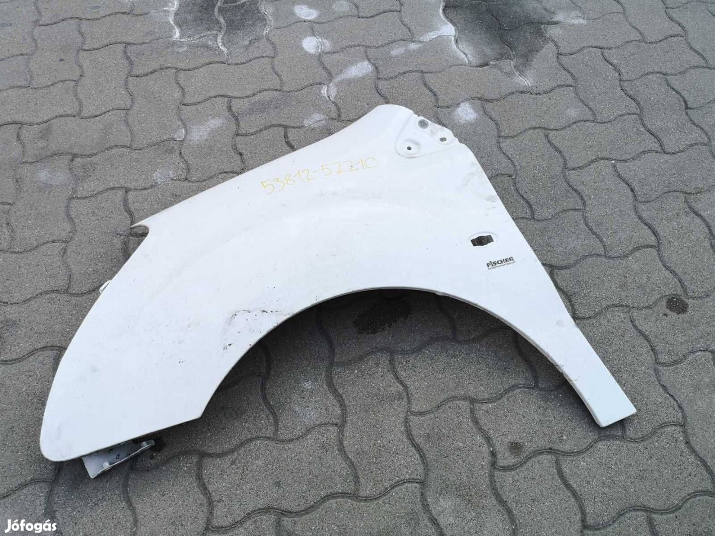 Toyota Yaris 2 bal első sárvédő