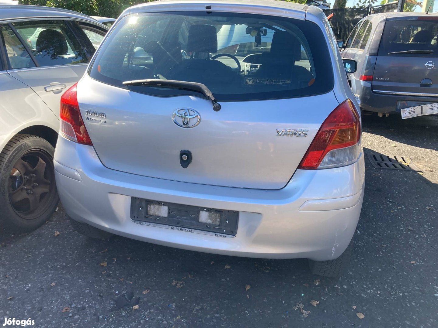 Toyota Yaris 2 csomagtér ajtó 