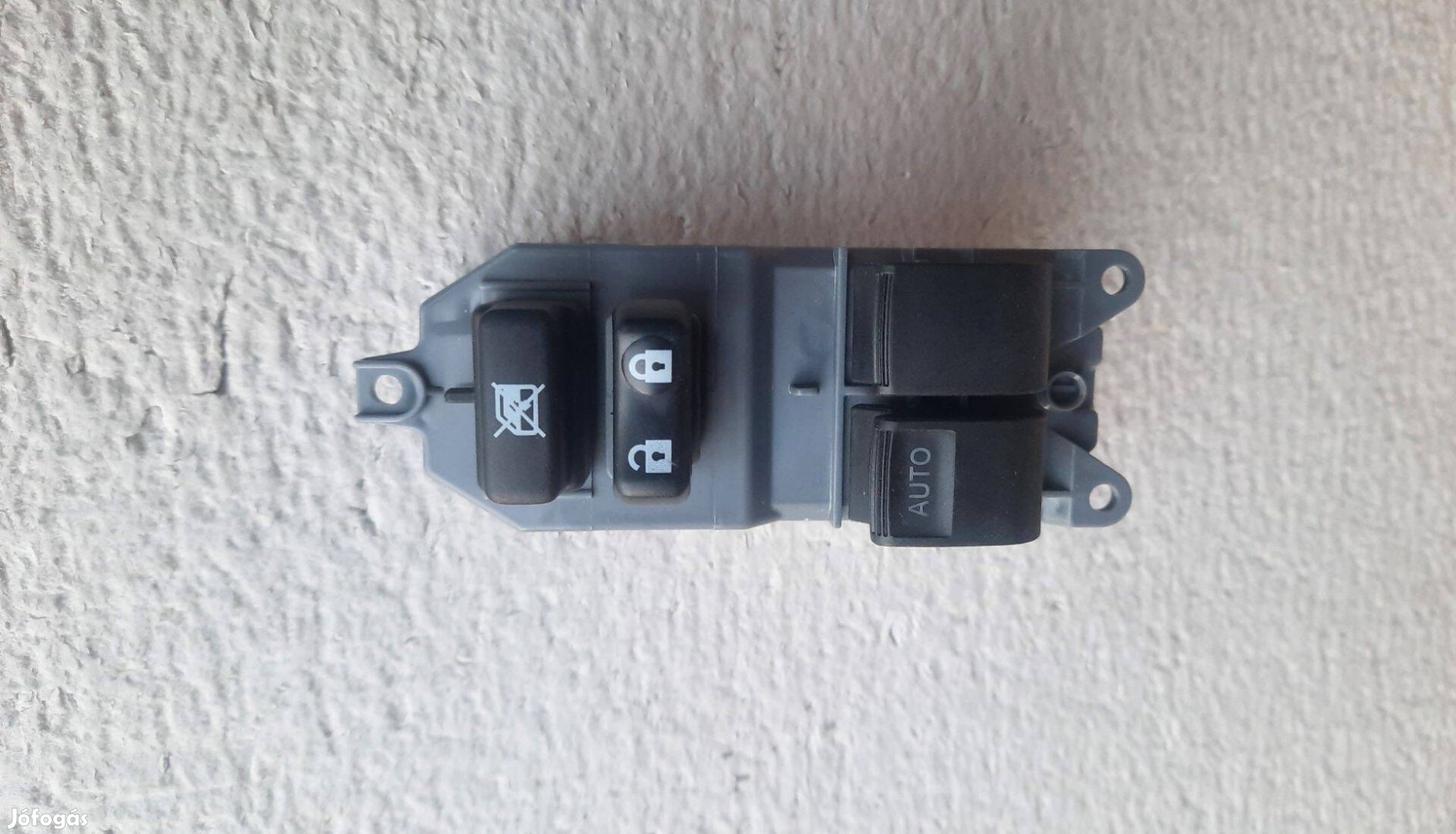 Toyota Yaris 2g 2005-2013 új bal első ablak ablakemelő kapcsoló