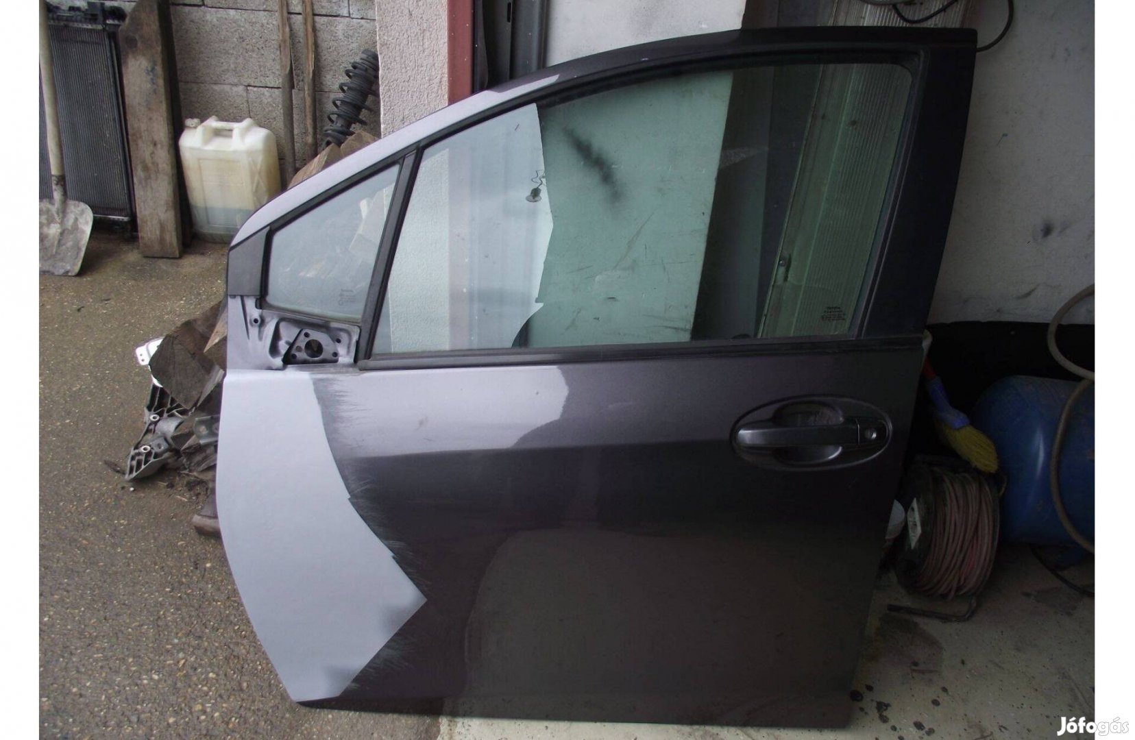 Toyota Yaris 3 bal első ajtó 2012-2020