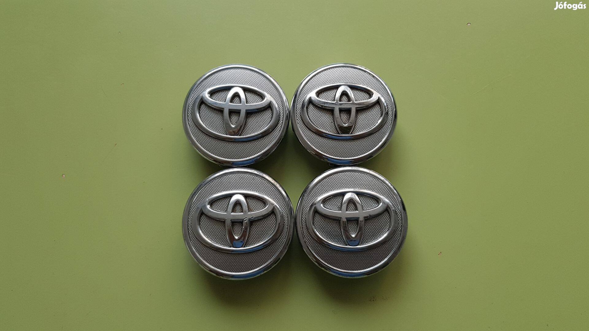 Toyota Yaris 42603-0D060 felni kupak felnikupak