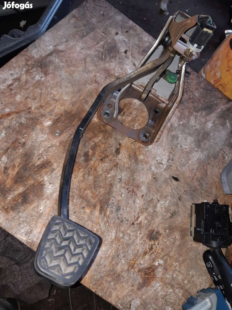 Toyota Yaris 98-05 Fékpedál