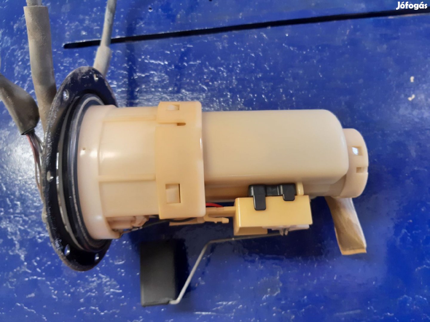 Toyota Yaris 98-05 Üzemanyag Szintjelző