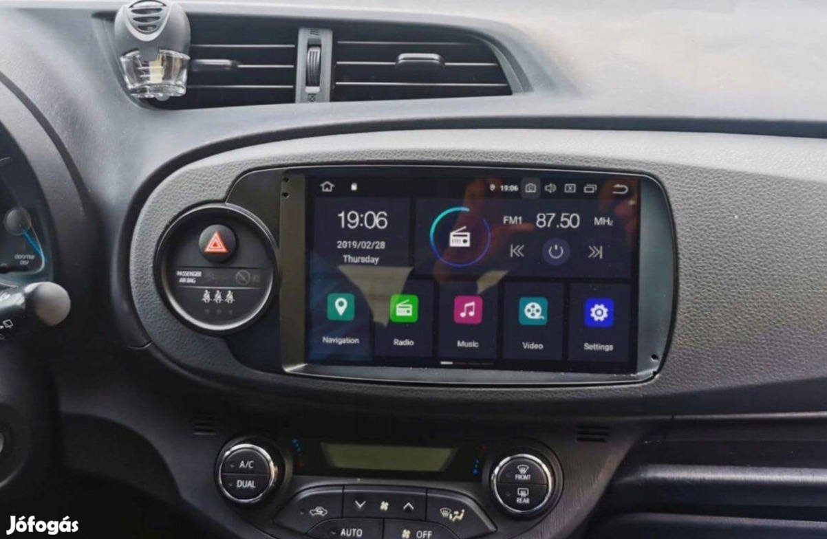 Toyota Yaris Android Kijelző Rádió Multimédia 2Din Navigáció Carplay