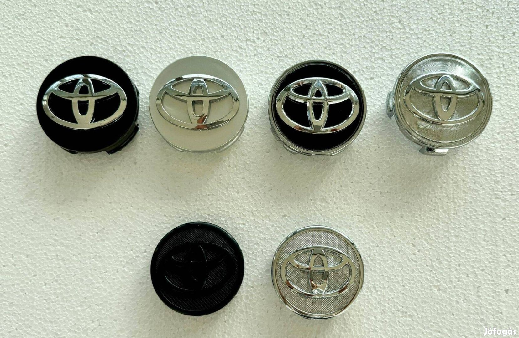 Toyota Yaris Corolla Prius Felni Alufelni Kupak Felnikupak Embléma