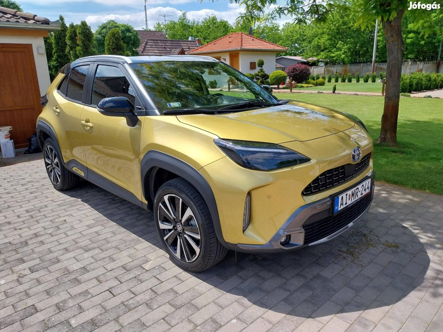 Toyota Yaris Cross 1.5 Hybrid Adventure VIP AWD...
