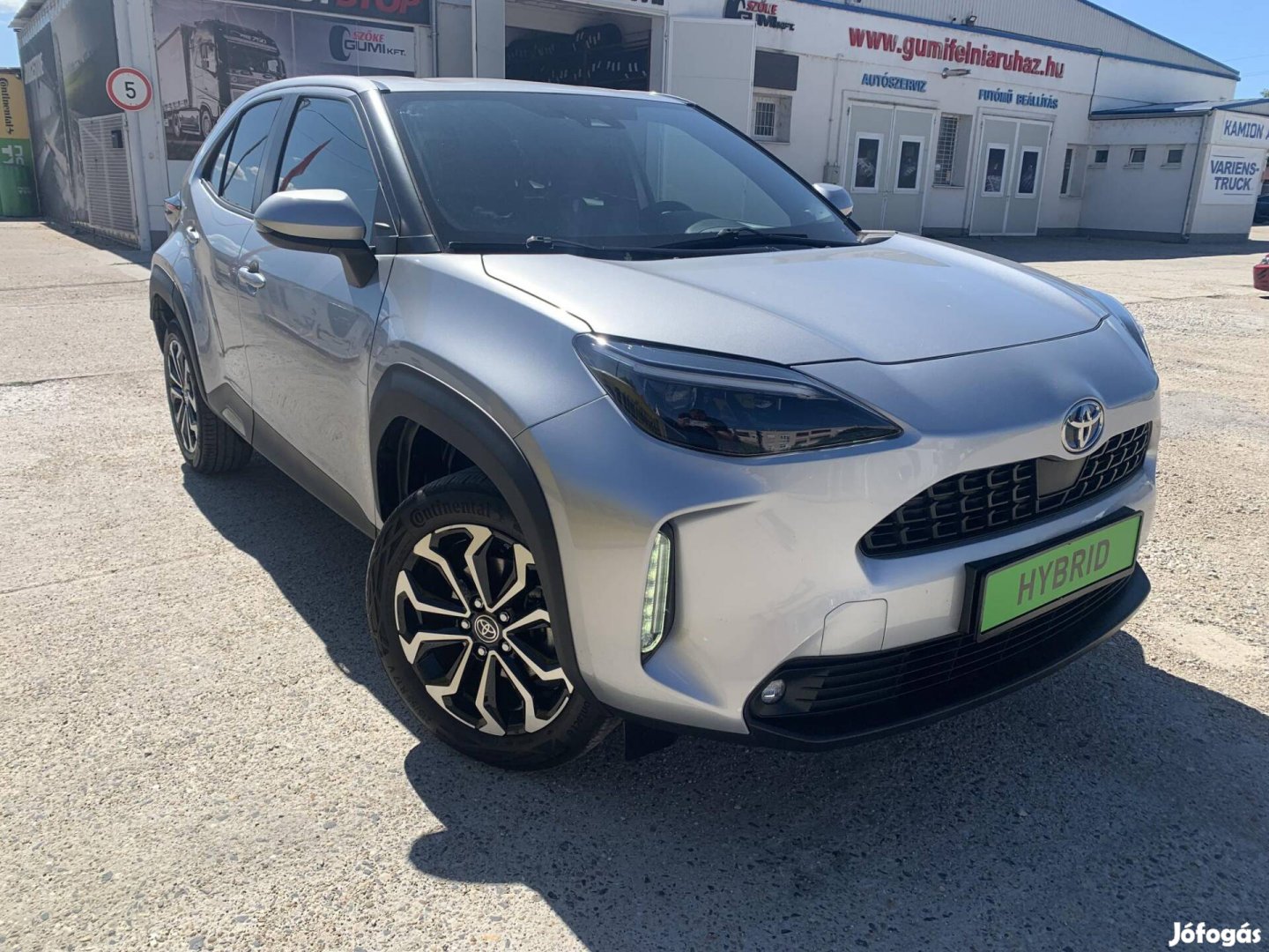 Toyota Yaris Cross 1.5 Hybrid Comfort e-CVT LED...