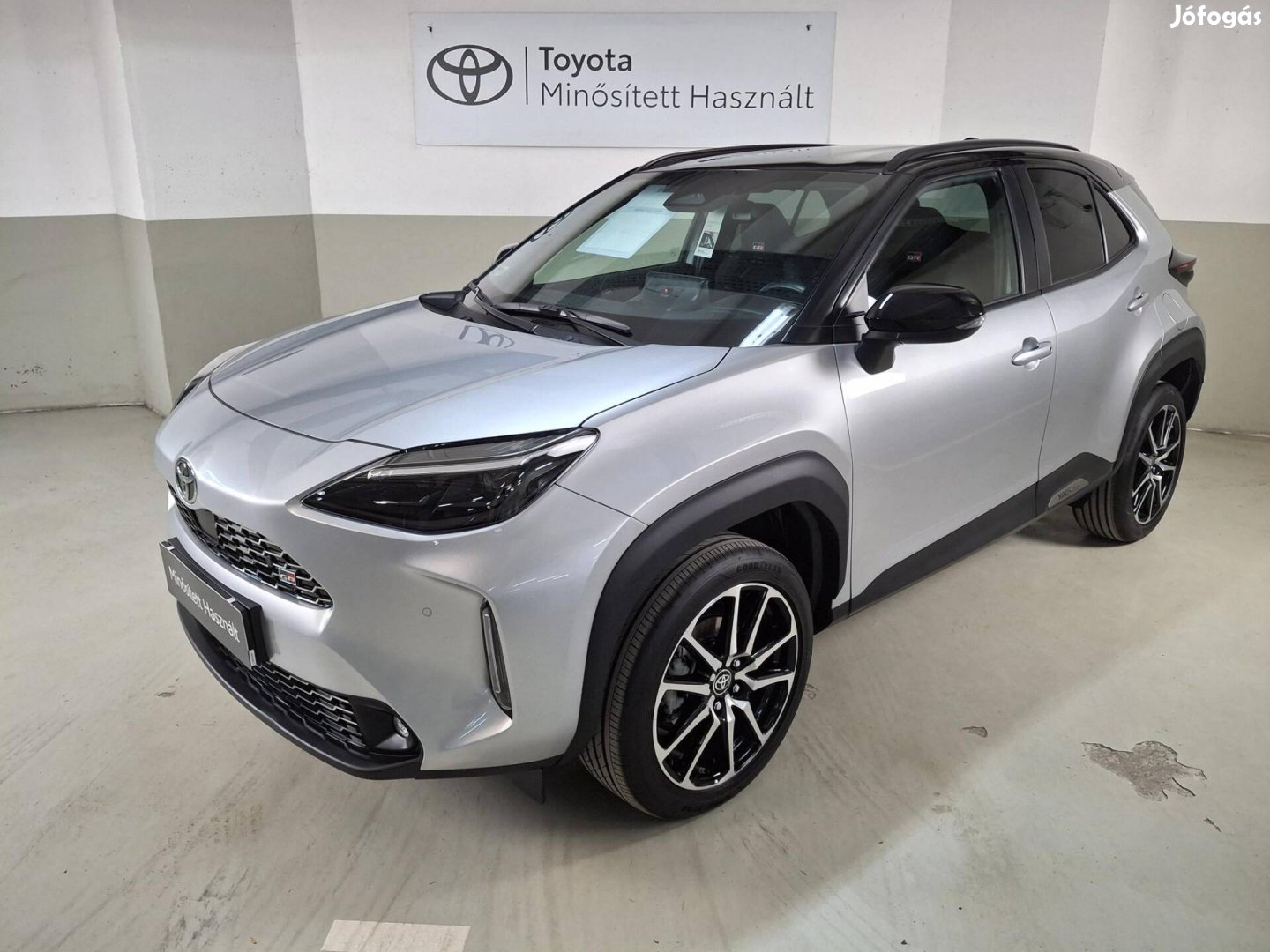 Toyota Yaris Cross 1.5 Hybrid GR Sport e-CVT MA...