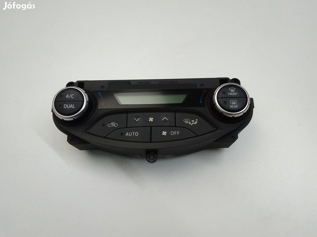 Toyota Yaris Fűtéskapcsoló, klímapanel 559000D800
