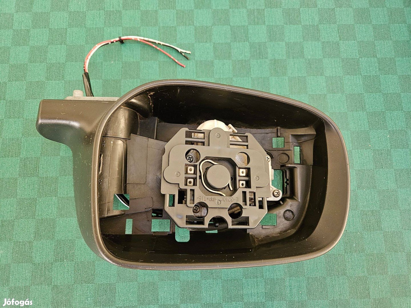 Toyota Yaris MK2 (2005-2011) visszapillantó (burkolat és tükör nélkül)