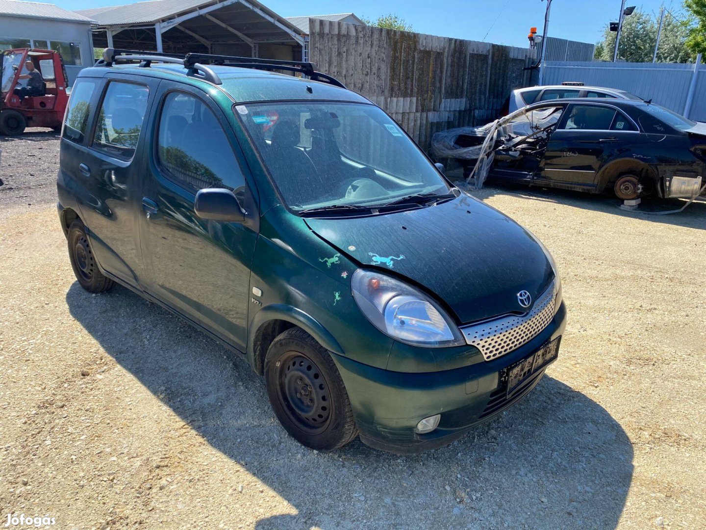 Toyota Yaris Verso 1.3 VVTI SOL 2000 bontott minden alkatrésze eladó