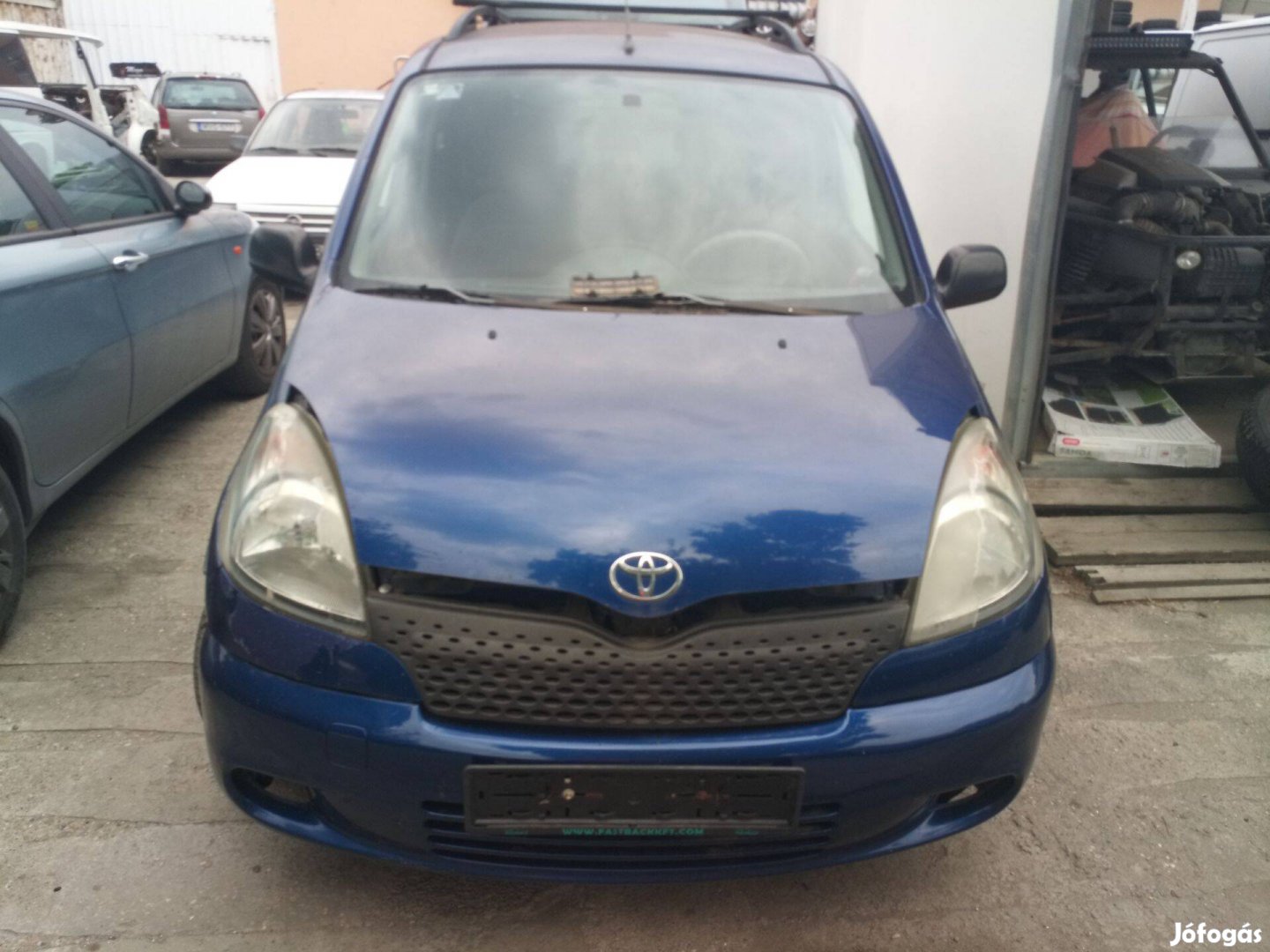Toyota Yaris Verso bontás, futómű, lengőkar, gólyaláb, csonkállvány