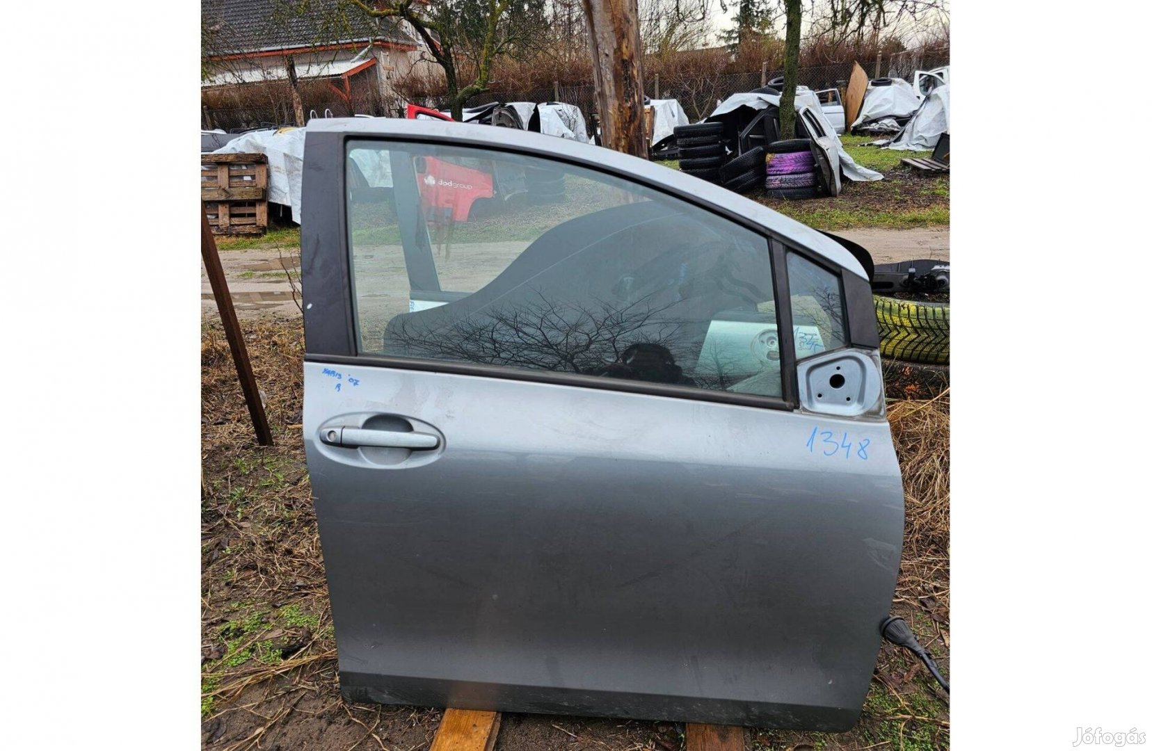 Toyota Yaris (XP90) jobb első ajtó komplett(1348.)