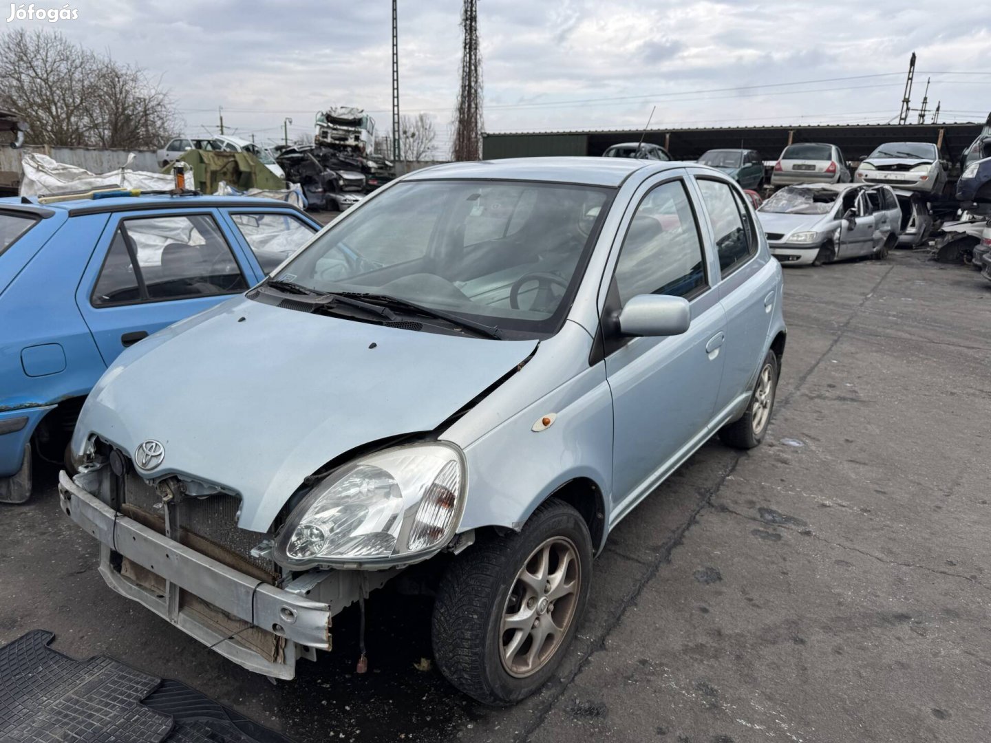 Toyota Yaris bontott alkatrészek