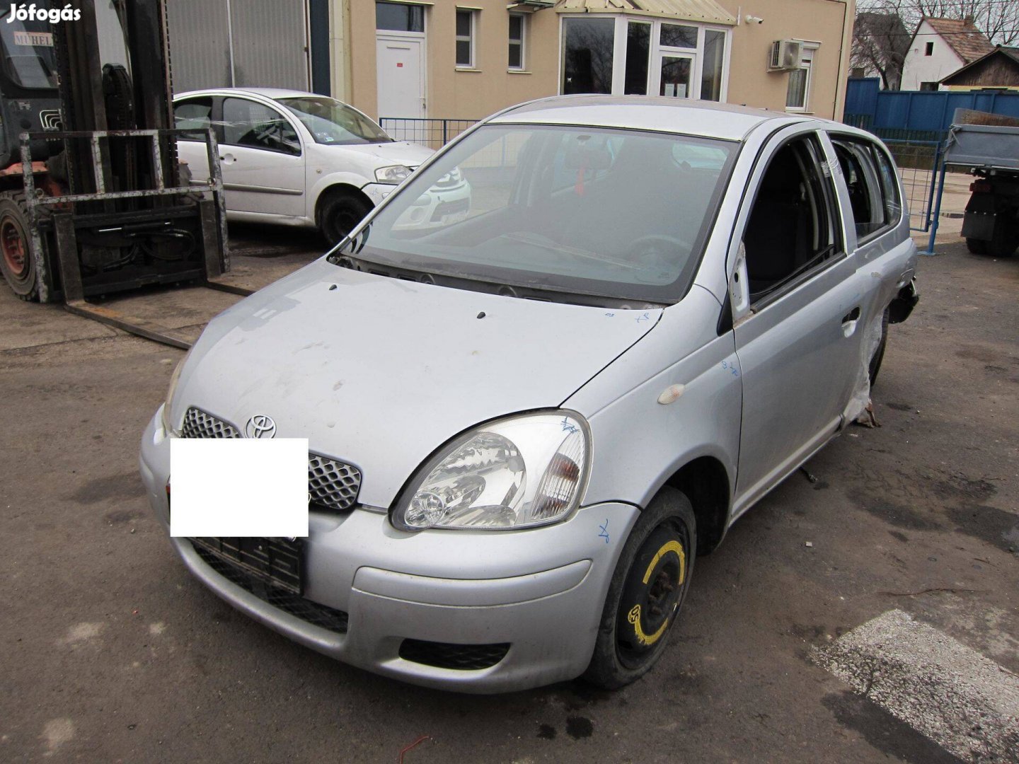 Toyota Yaris bontott használt alkatrészek