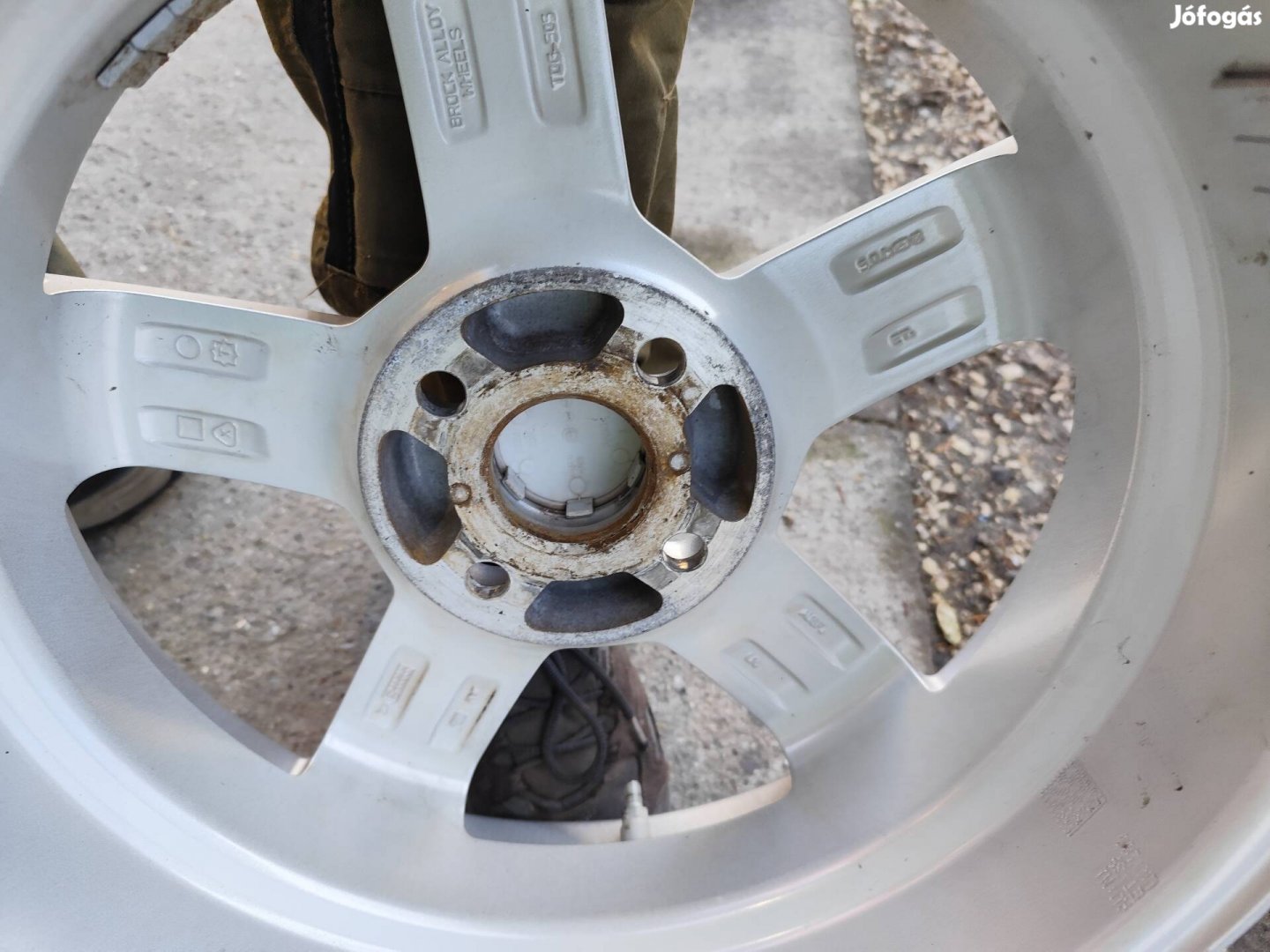 Toyota Yaris gyári alufelni 4x100 15"