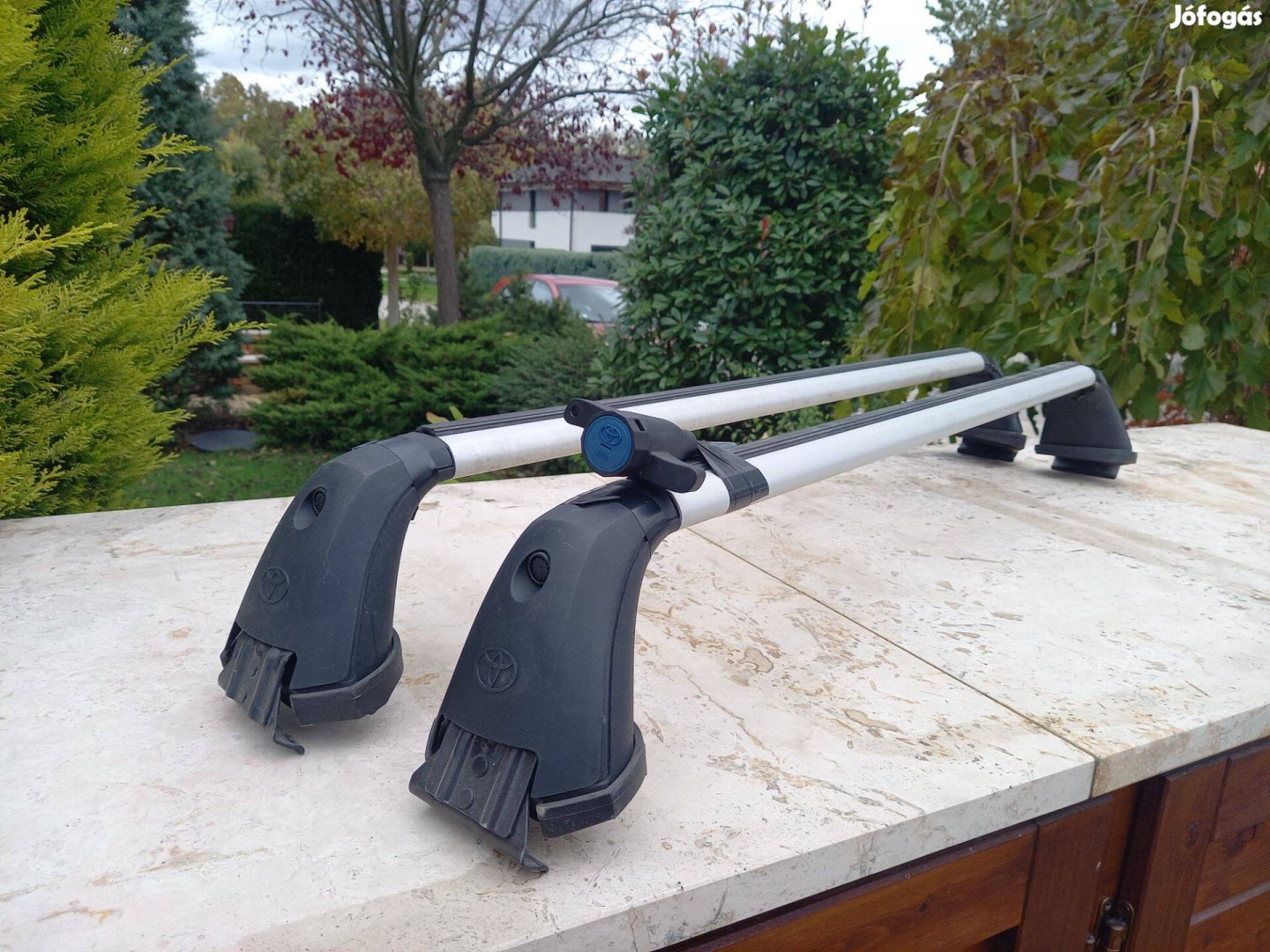 Toyota Yaris gyári tetőcsomagtartó eladó!