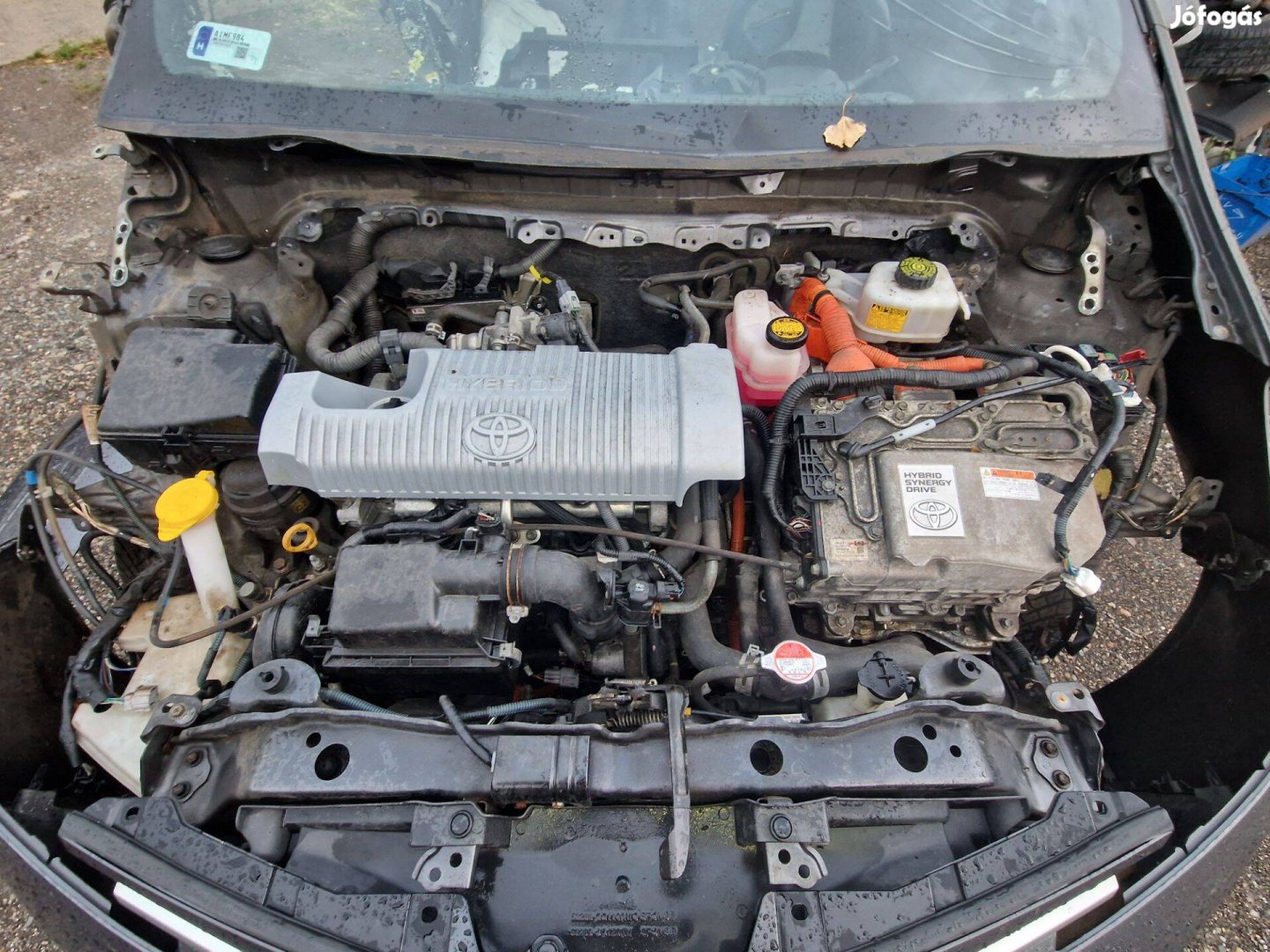 Toyota Yaris hybrid motor 2012-2020 fűzött blokk+hengerfej 2NR