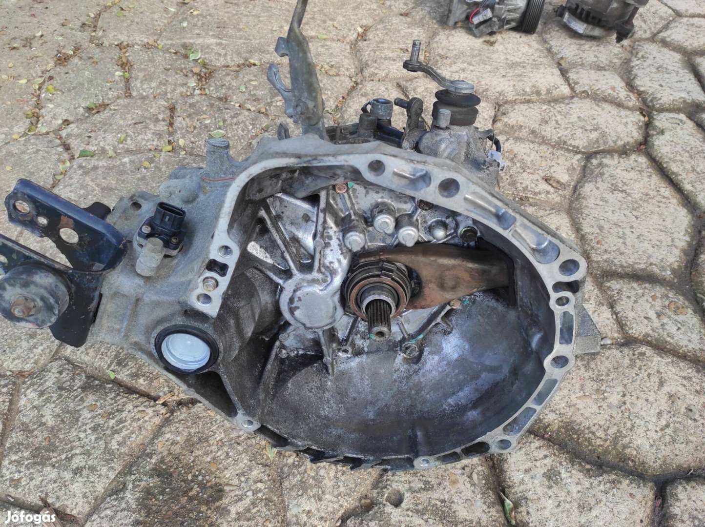 Toyota Yaris sebváltó