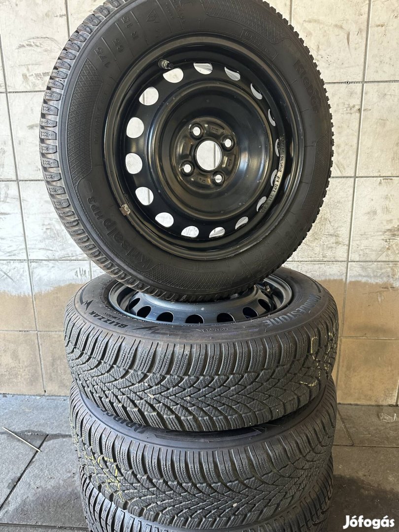 Toyota Yaris téli kerék 4x100 15 175/65R15