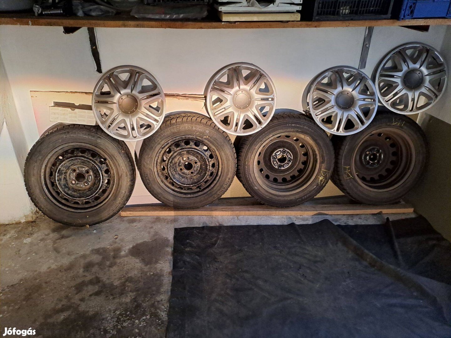 Toyota Yarisra 175/65 R15, használt téli gumiszettek eladók