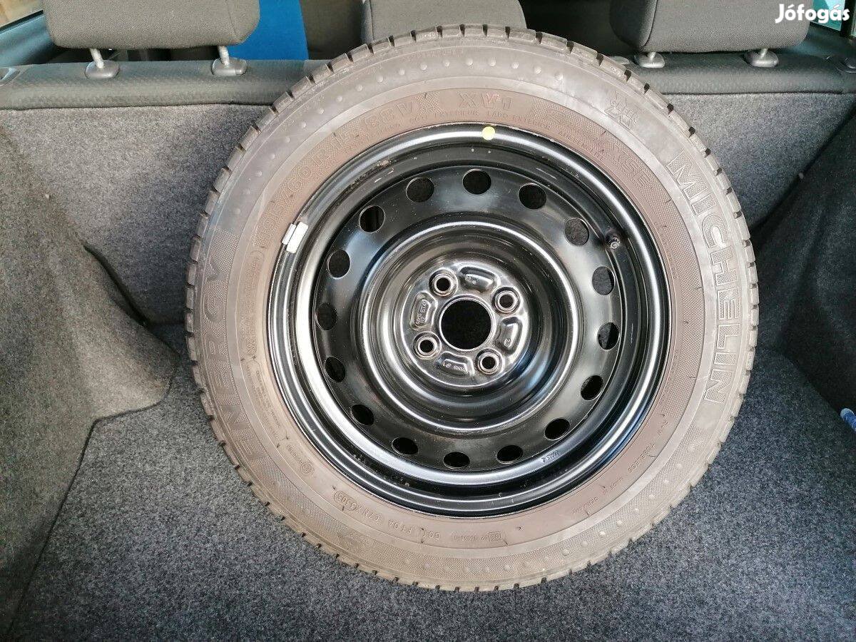 Toyota, Mazda, Suzuki, 15 gyári festésű/ állapotú felni + gumiabroncs