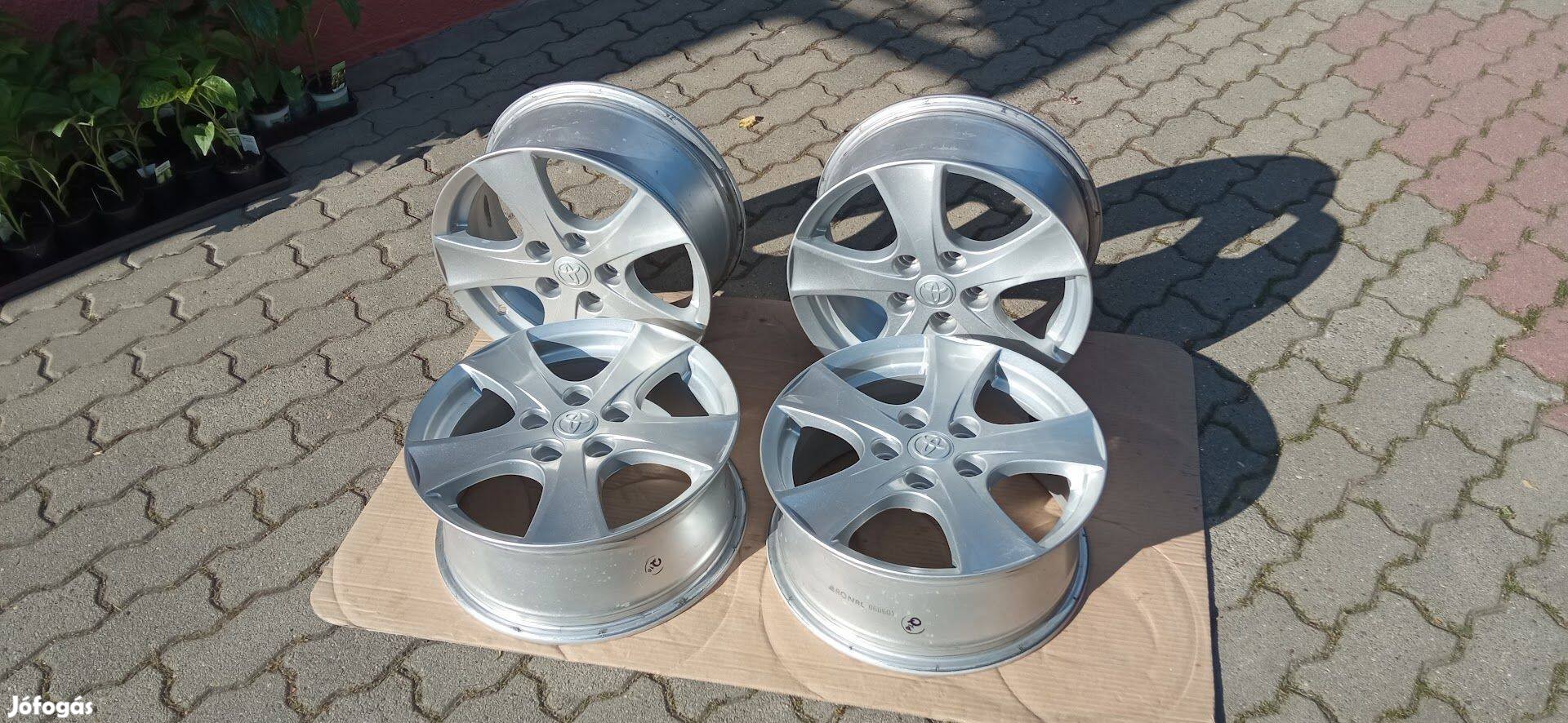 Toyota alufelni garnitúra 16 5x114,3
