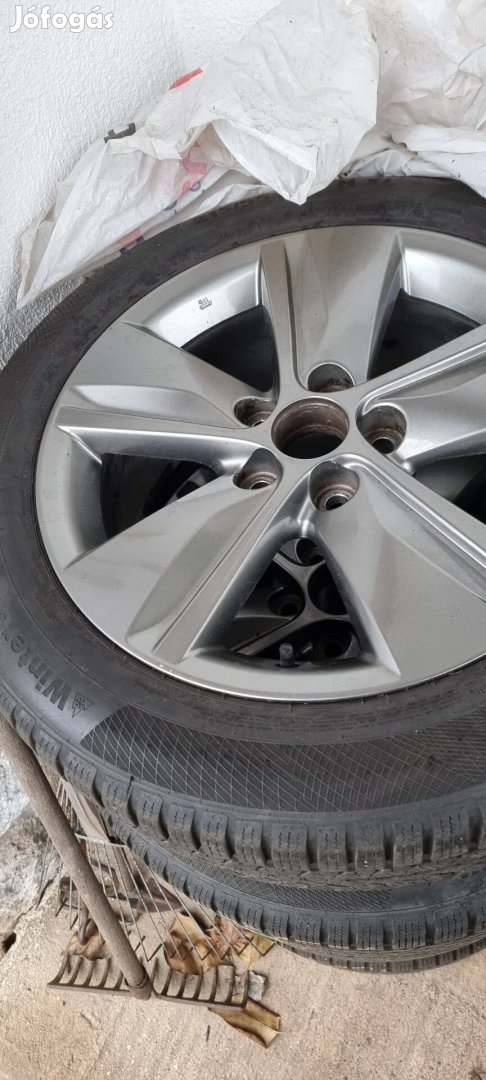 Toyota alufelni garnitúra eladó 