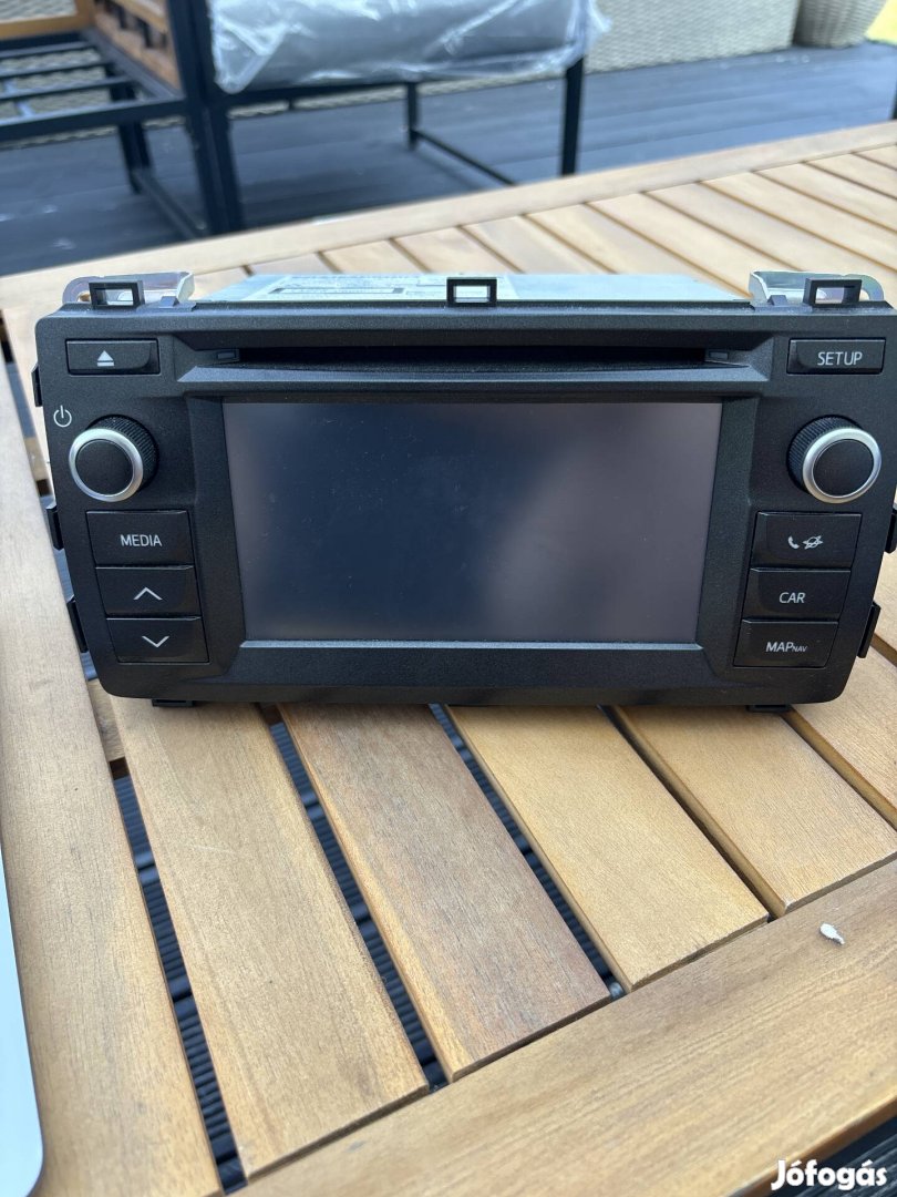 Toyota auris radio multimedia x1053