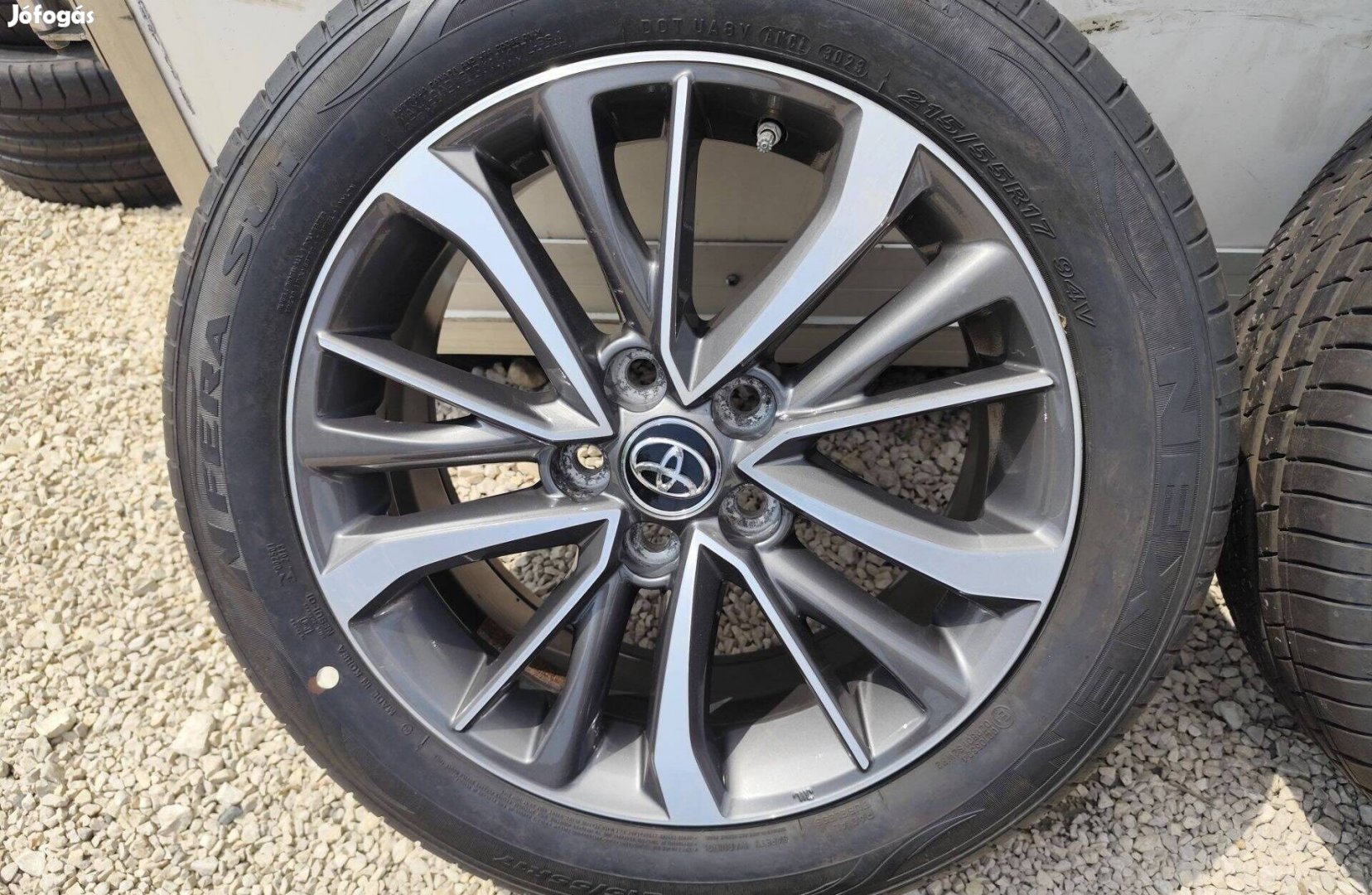 Toyota avensis gyári alufelni 5x114,3 17"