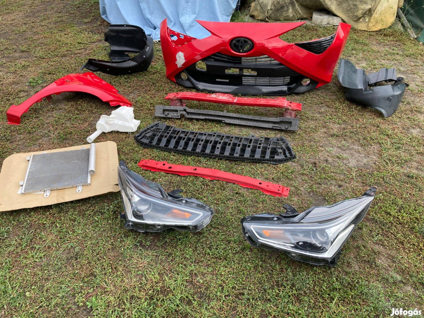 Toyota aygo alkatrészek, ajtó