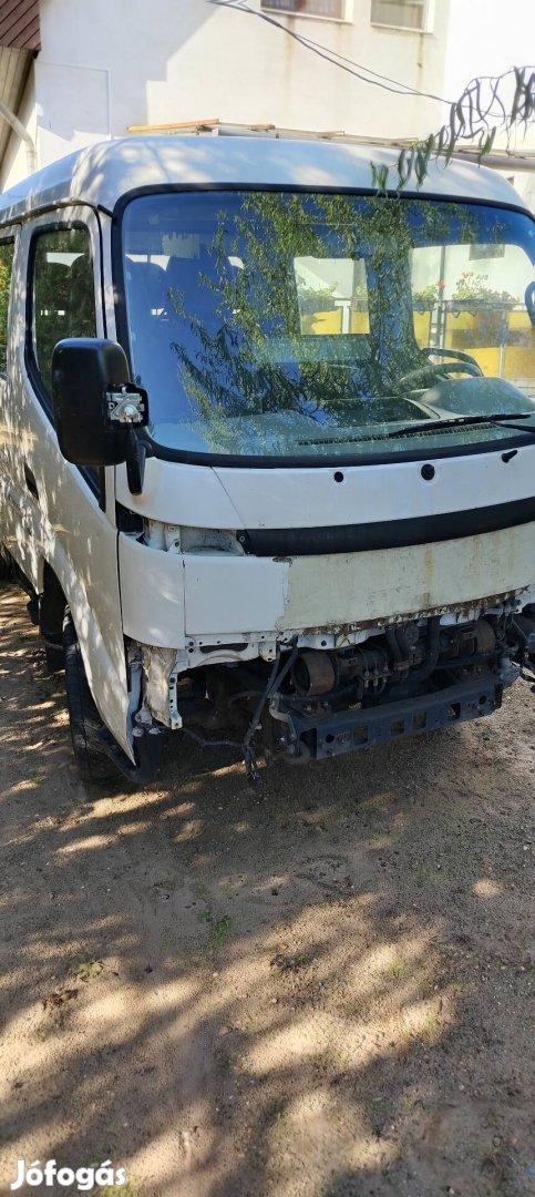 Toyota bontott Dyna 150/100 alkatrészek. 