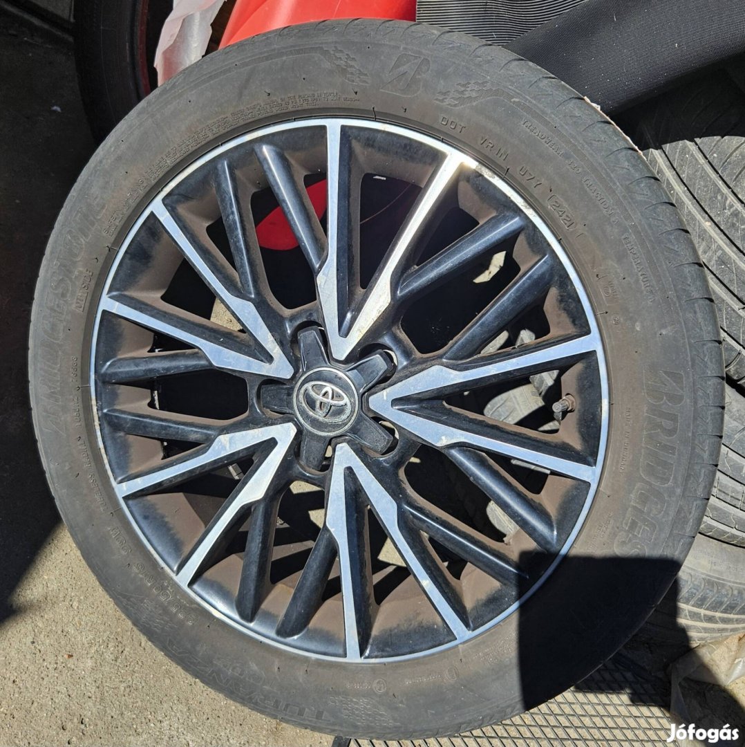 Toyota ch-r gyári alufelni 18zol, nyarigumival! 220.000ft  sürgős! 