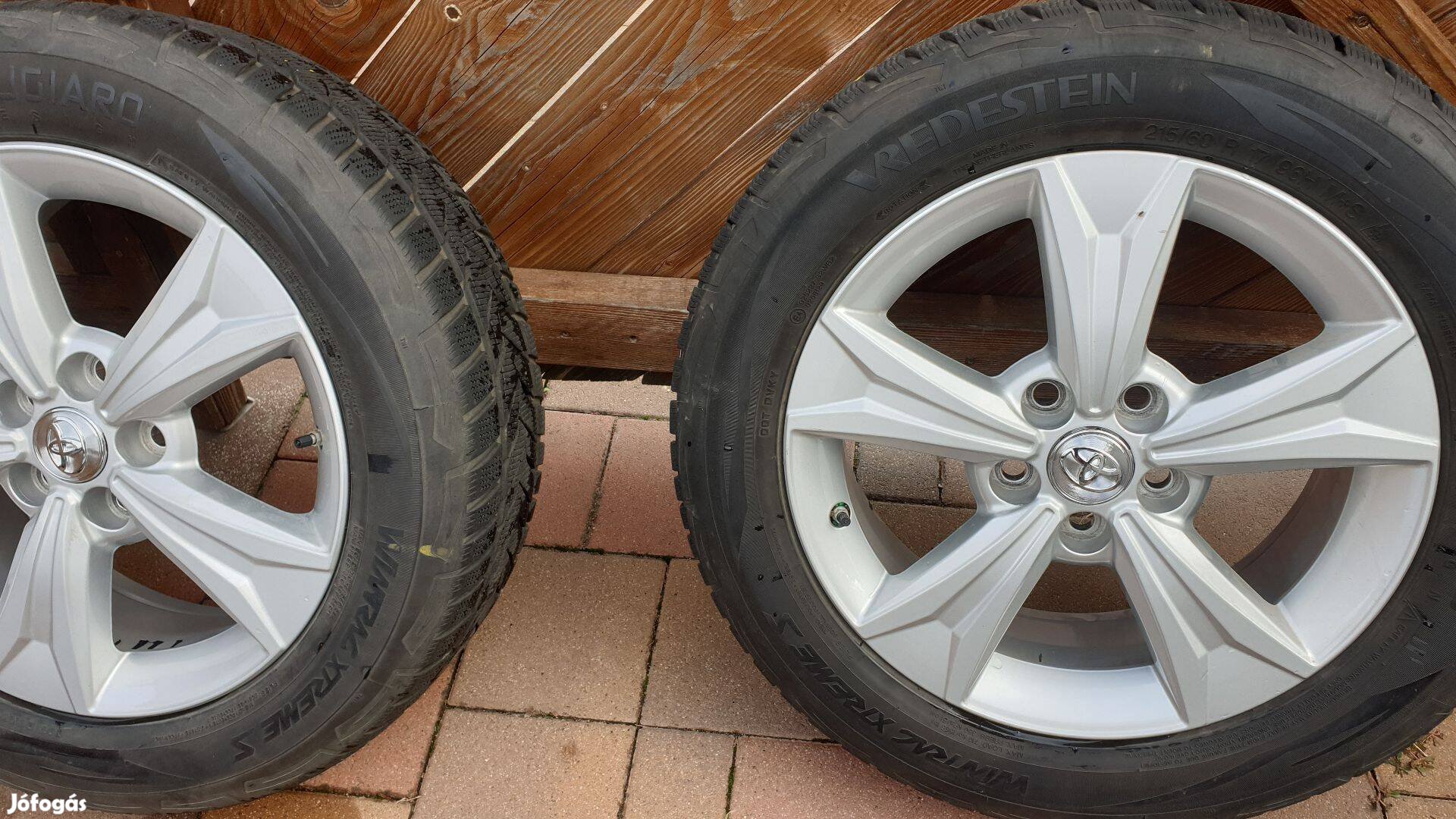 Toyota chr gyári alufelni szett 215/60 R17