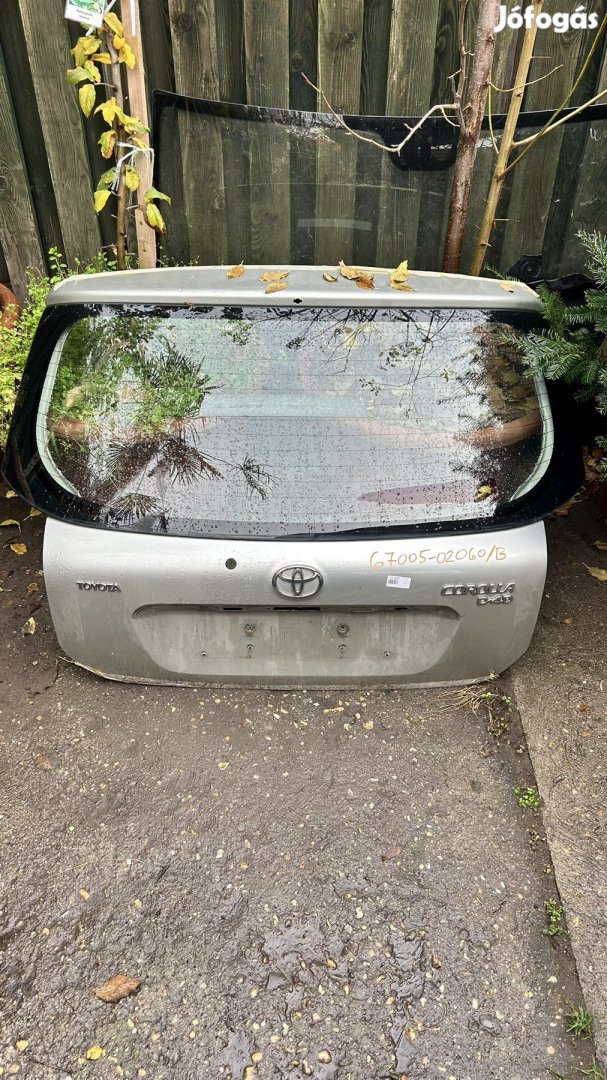 Toyota corolla hatchback csomagtér ajtó 67005-02060 eladó