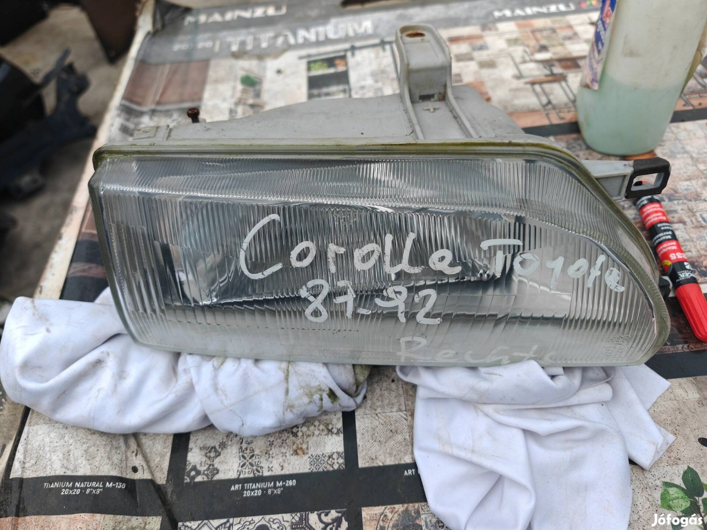 Toyota corolla jobb első lámpa 1987 től 