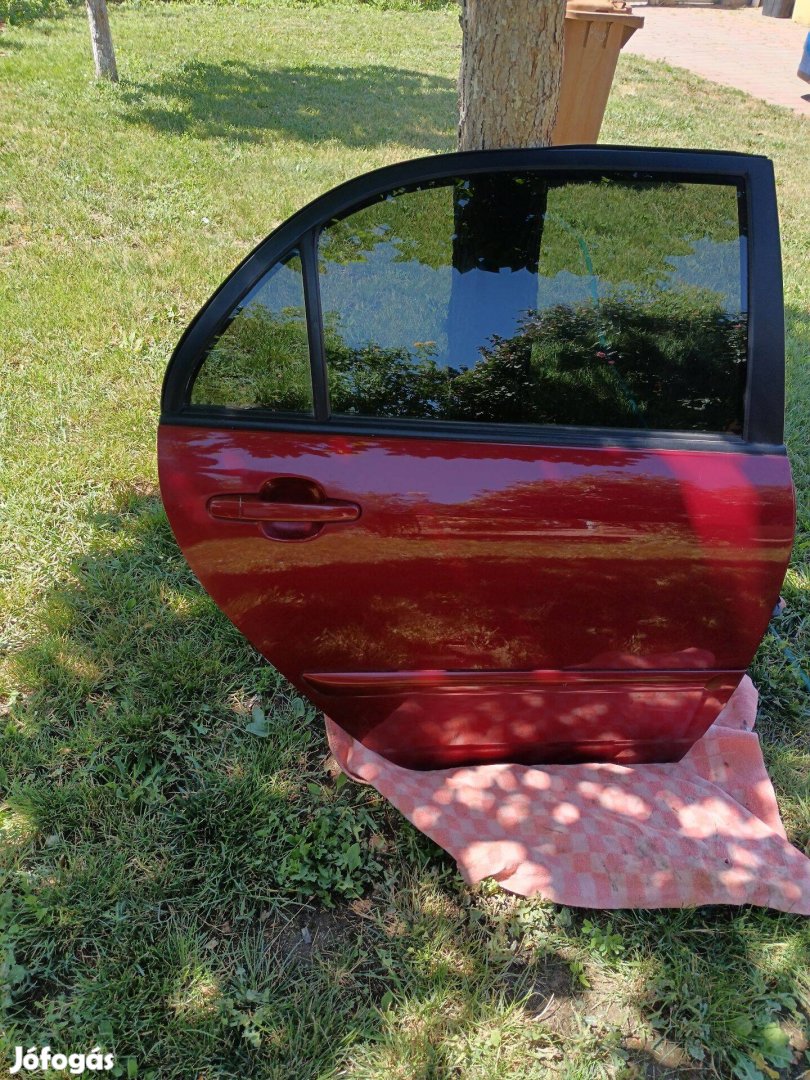 Toyota corolla jobb hátsó ajtó eladó !