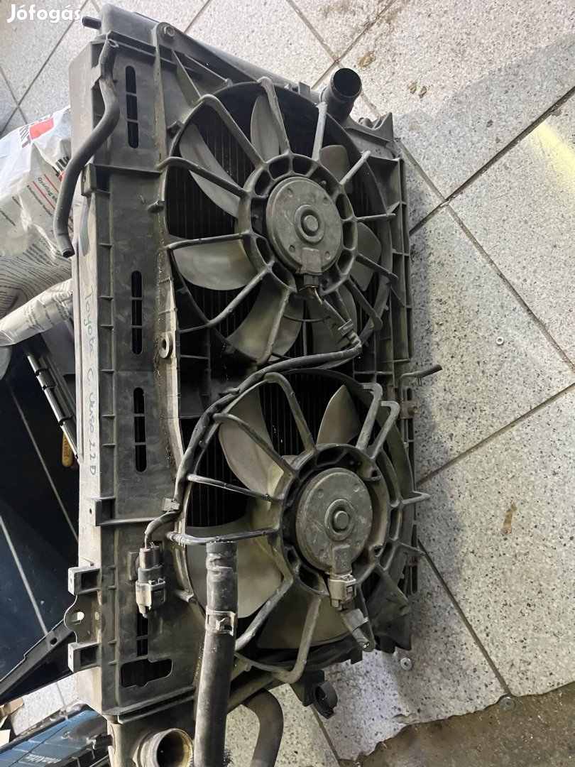 Toyota corolla verso vízhütő