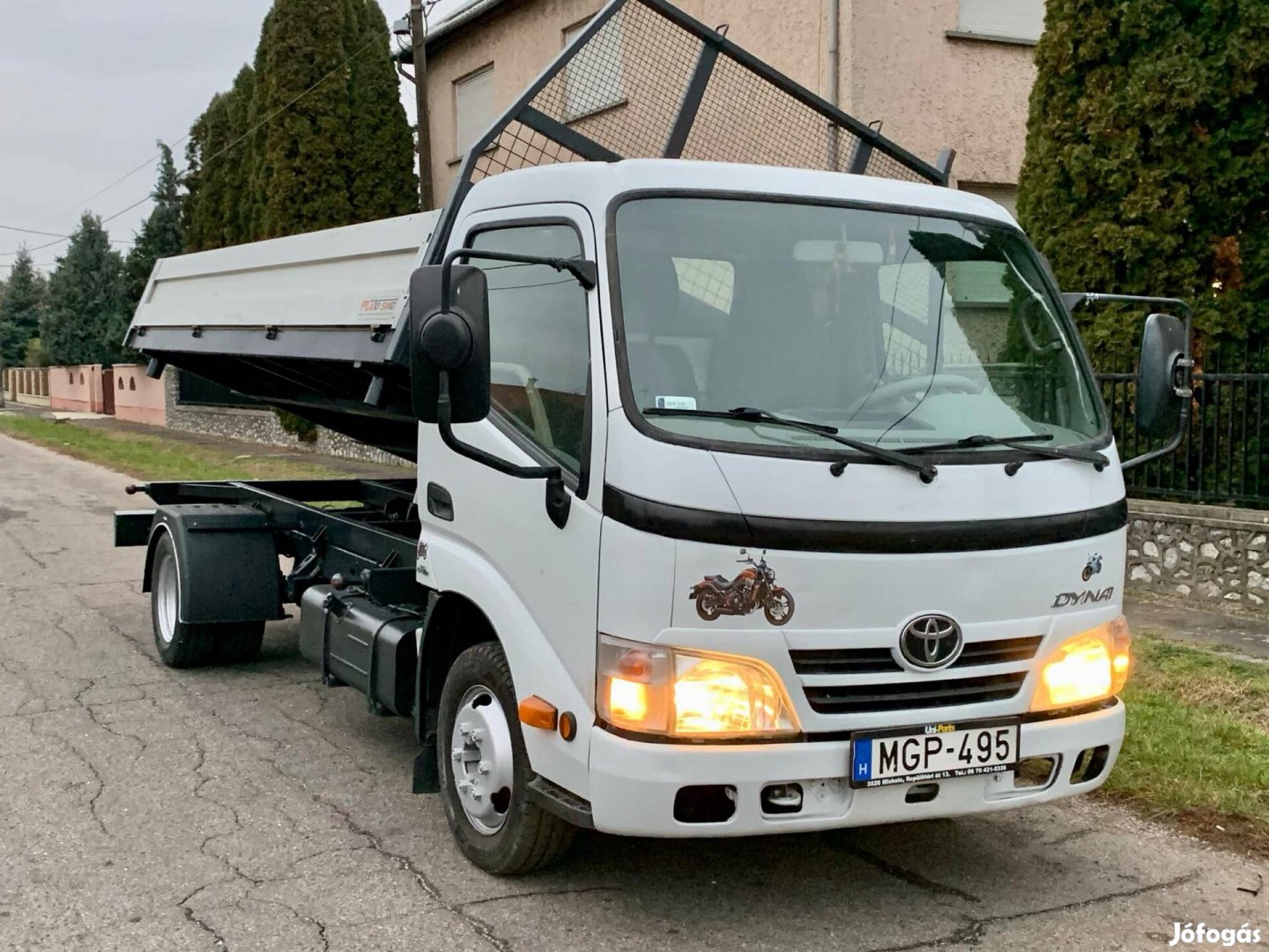 Toyota dyna hivatalos billencs