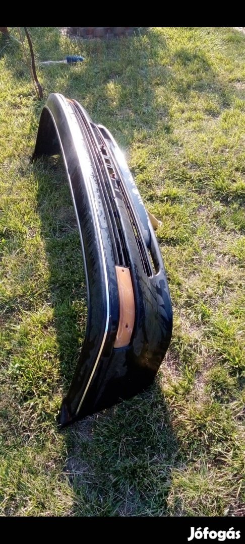 Toyota első lökhárító 