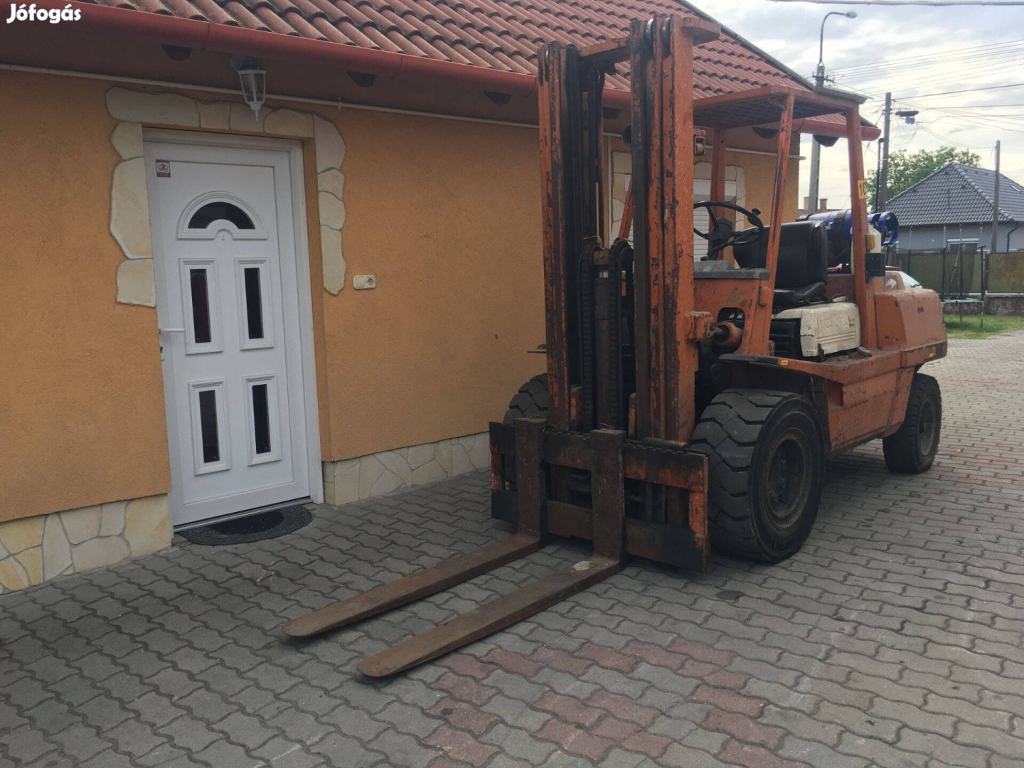 Toyota gázos 4 tonnás triplex oldalmozgató villával