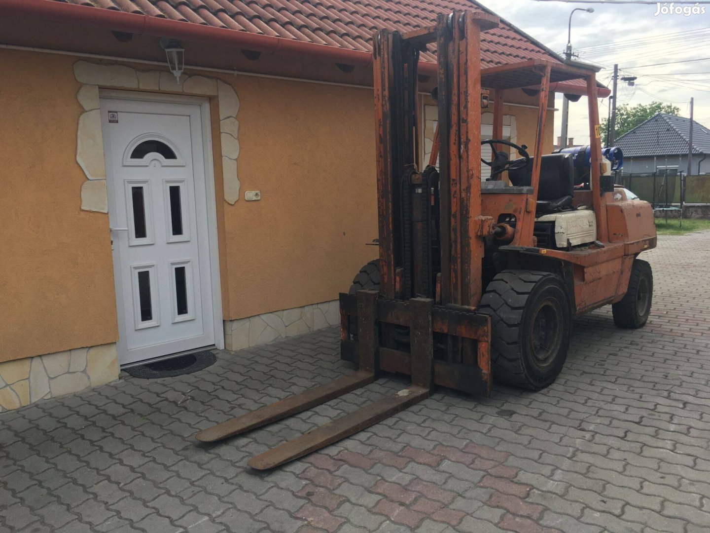 Toyota gázos 4 tonnás triplex szabad emelésű oldalmozgatóval