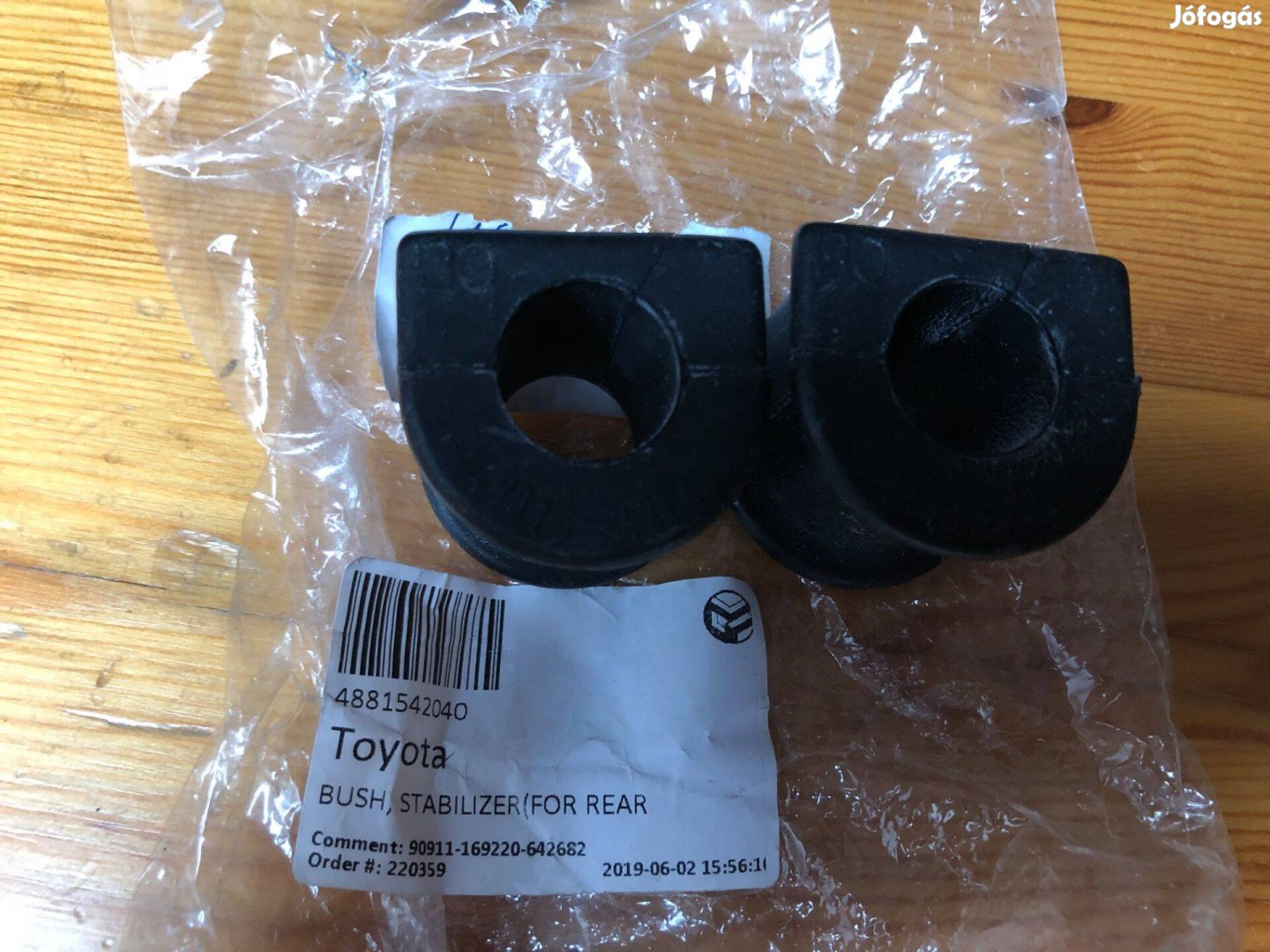 Toyota gyári hátsó stab gumi