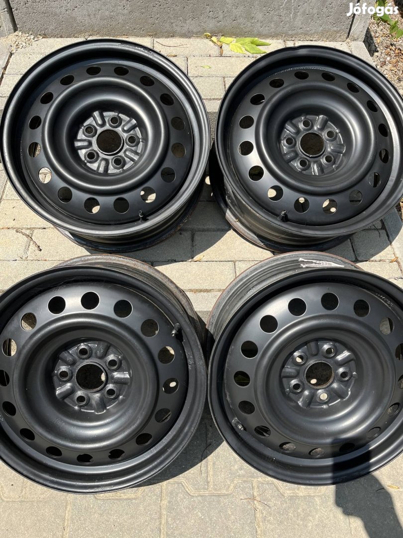 Toyota gyári lemezfelni (5x100)