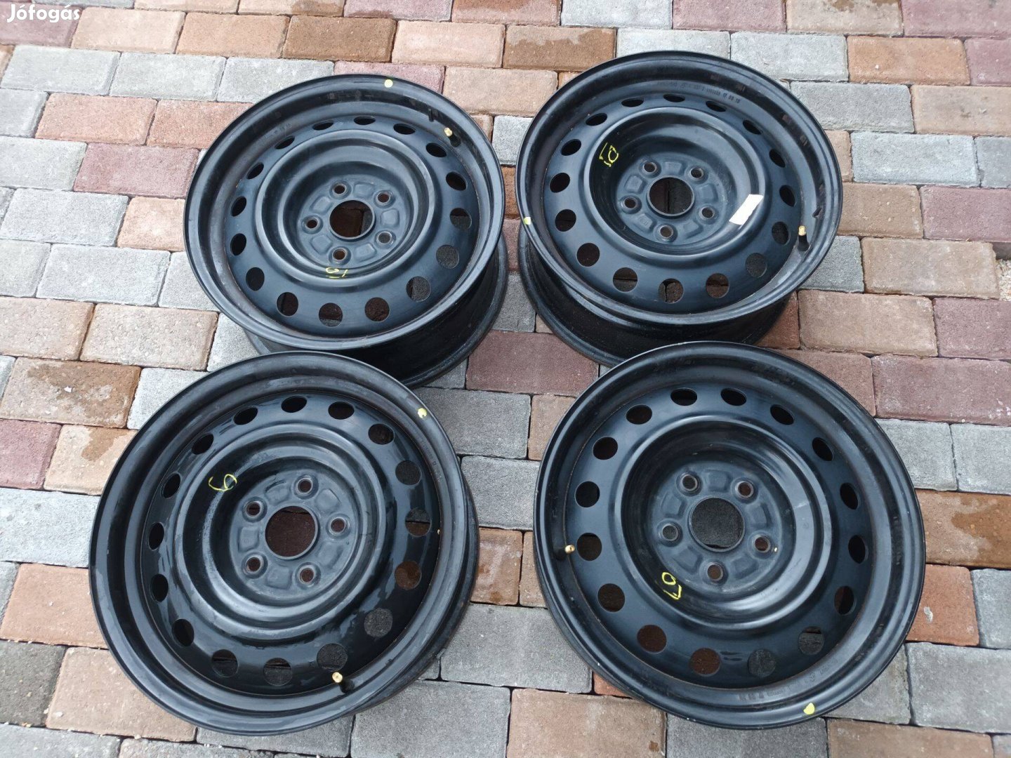Toyota használt lemezfelni 16col 5x114,3 4db