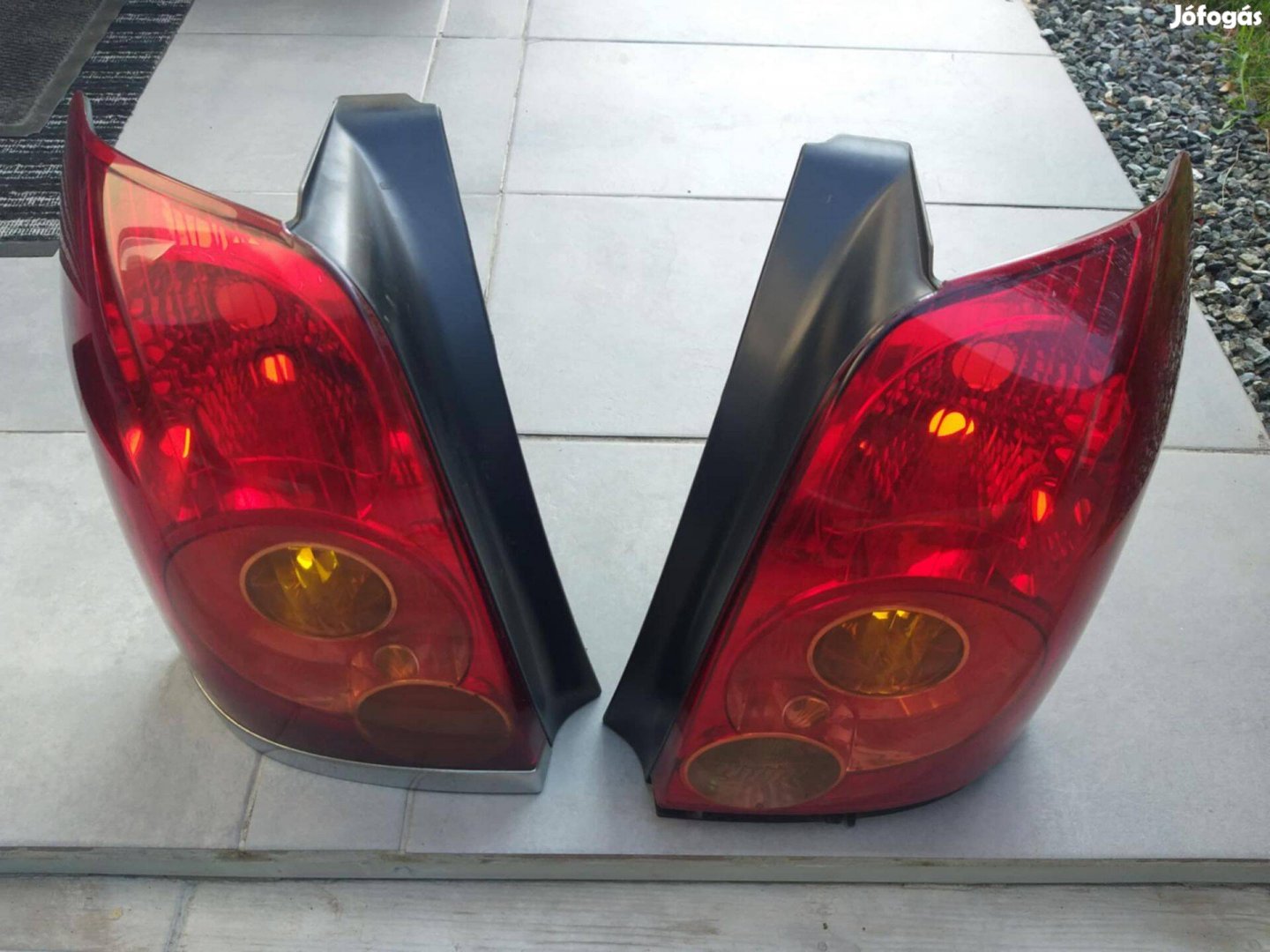 Toyota hátsó lámpa