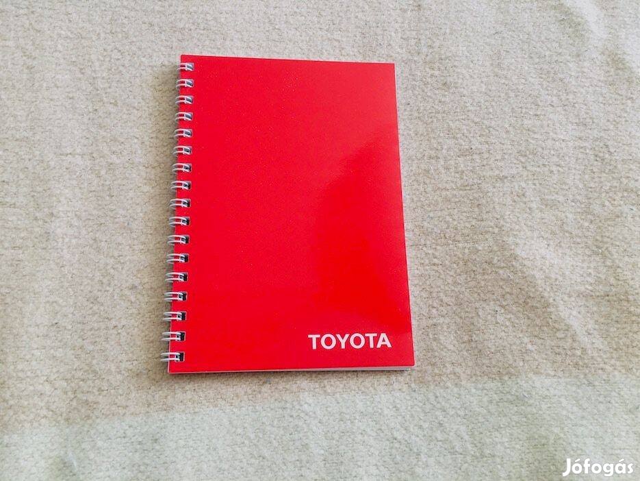 Toyota jegyzetfüzet, notesz