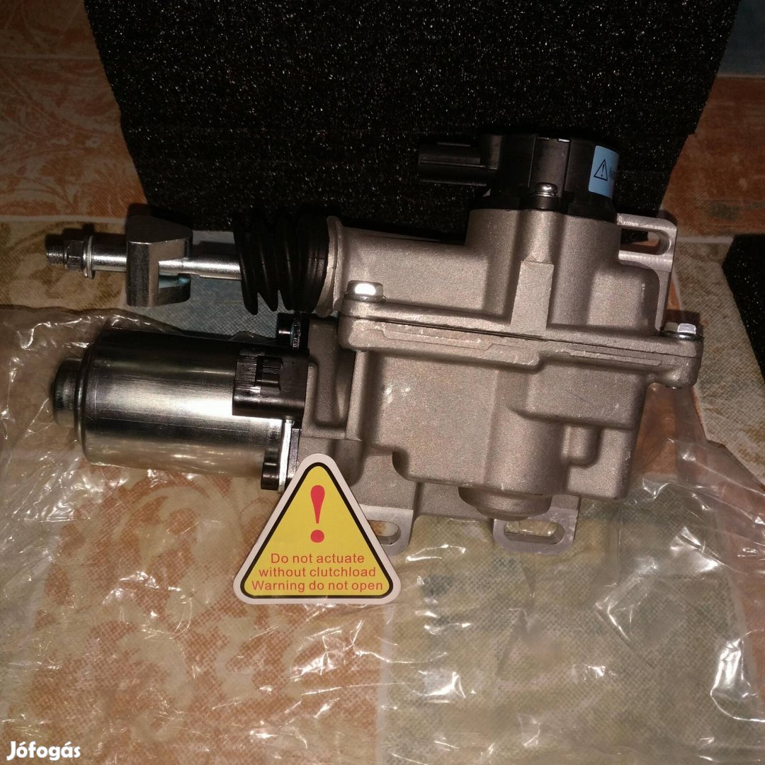 Toyota kiemelő aktuator egység MMT